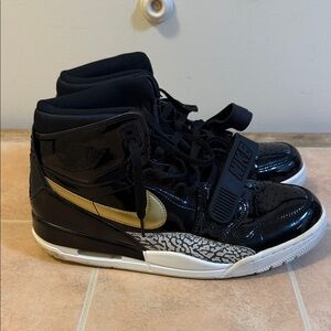 Nike Air Jordan legacy 312